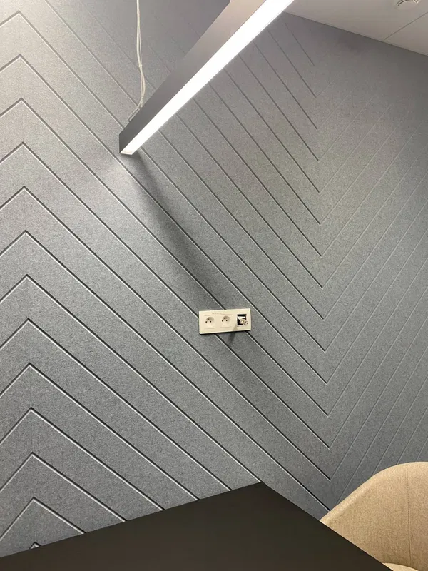 Chevron – klasický vzor v moderní akustice