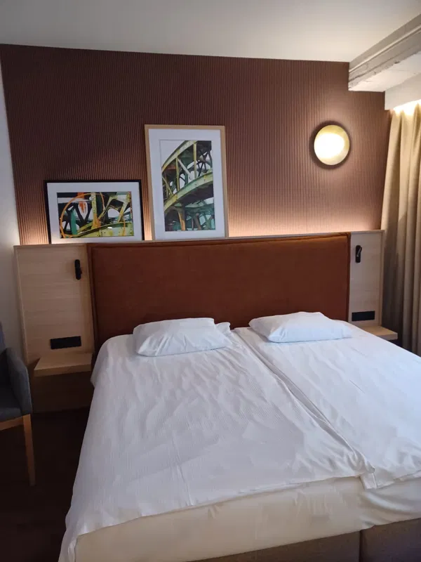 Energická akustika v hotelu Qubus
